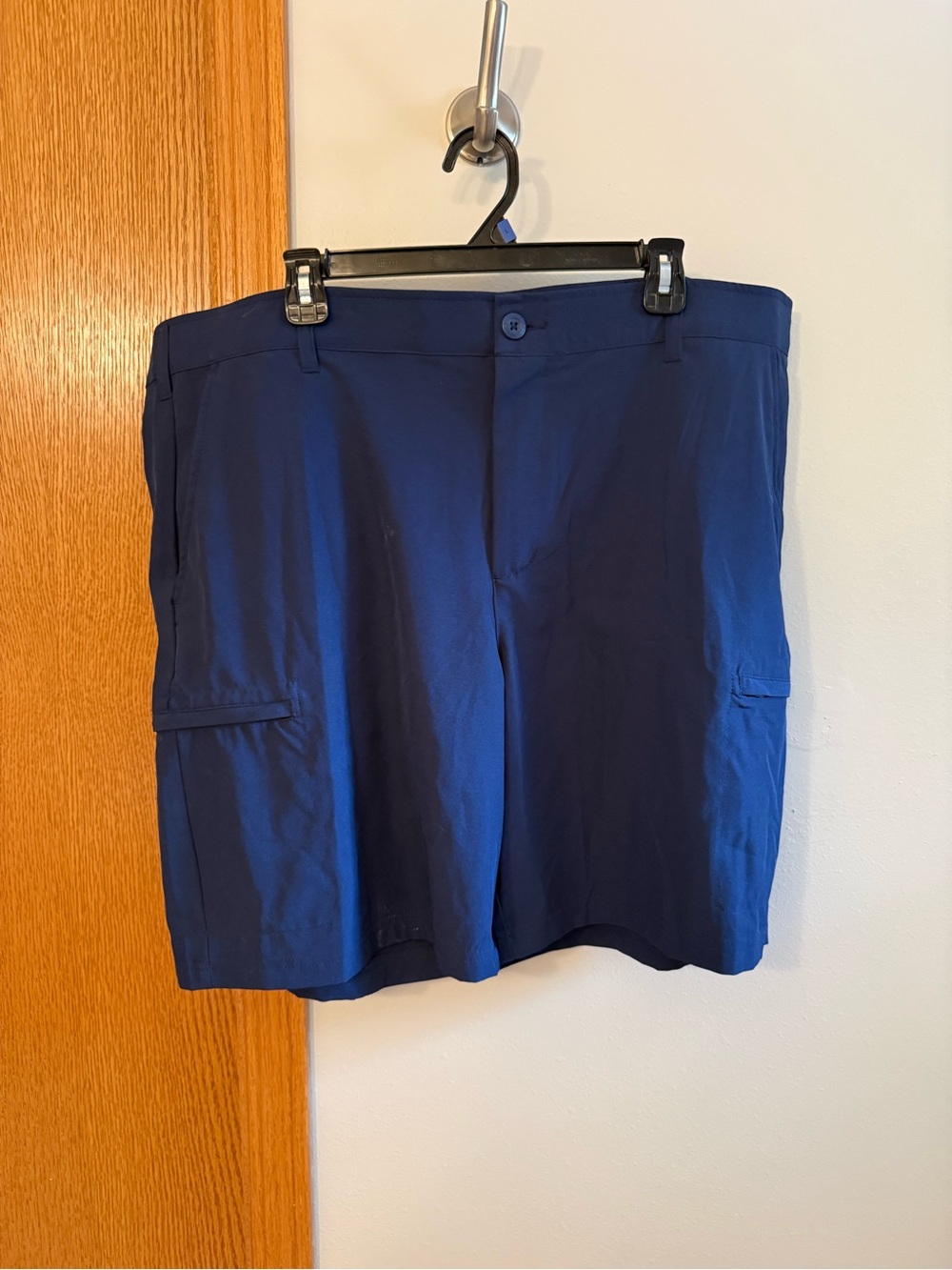 Birdiebound Men's Navy golf style shorts size 44